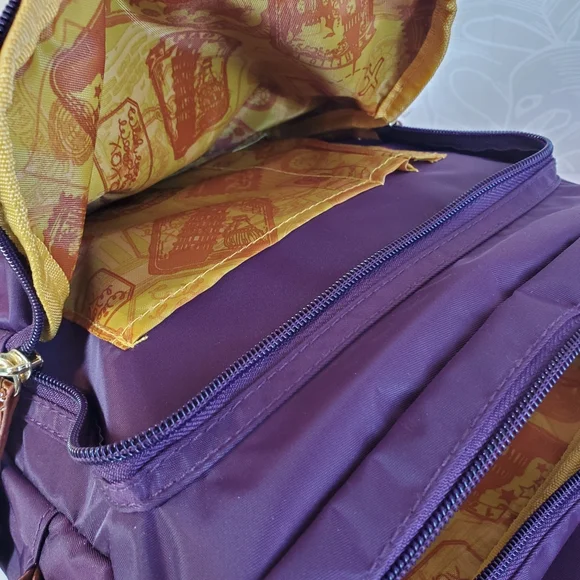 Samantha Brown Messenger Crossbody Bag Purple NEW Travel Bag - Picture 5 of 7